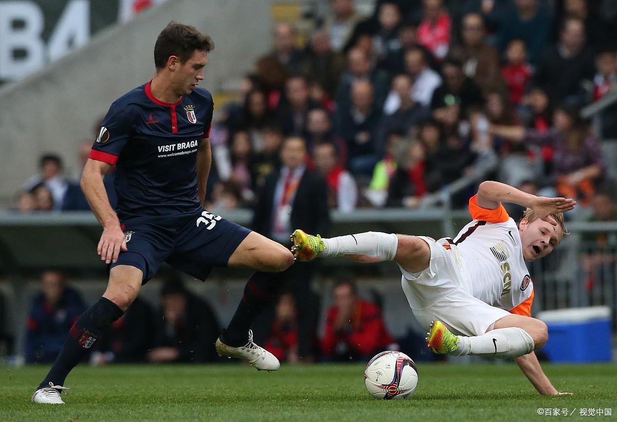 爱游戏官网入口-罗马中场球员公开挑战主帅战术，或引发内部矛盾的简单介绍