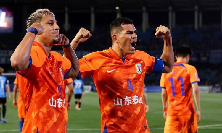 纷繁复杂的比赛场面上，凝聚着球员们的心血的简单介绍