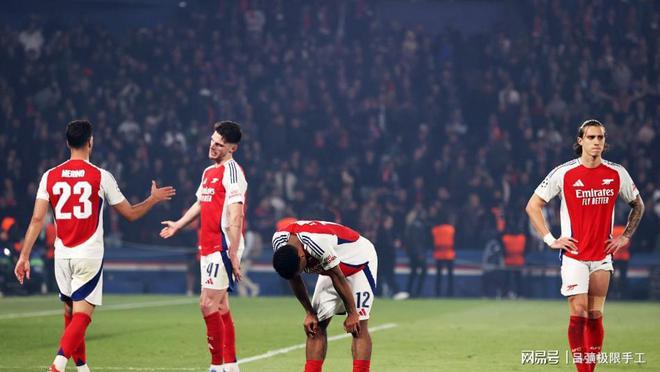 爱游戏中国官网-包含里昂主场连续不胜，欧战席位岌岌可危的词条