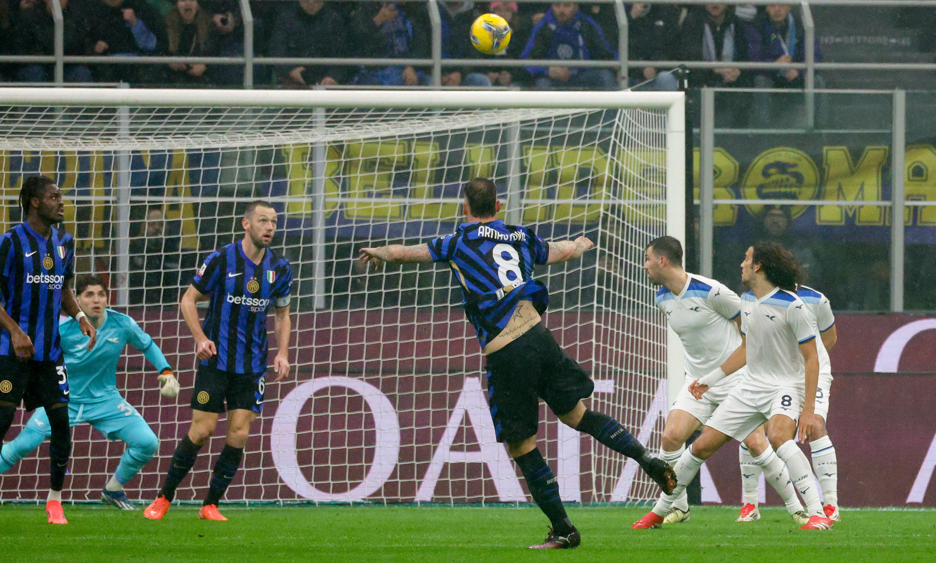 包含意大利客场取胜,轻松晋级欧洲国家联赛半决赛的词条 包含意大利客场取胜,轻松晋级欧洲国家联赛半决赛的词条