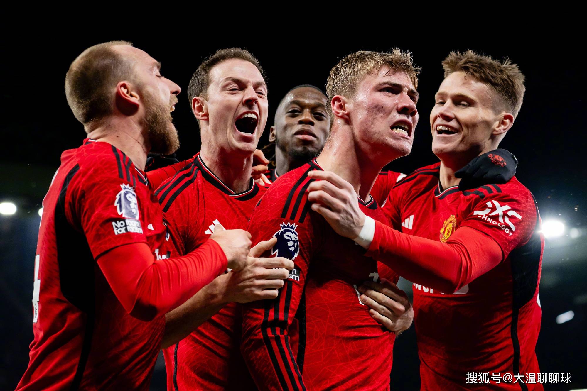 爱游戏网页版-阿贾克斯大胜，顺利晋级欧洲赛区领先者的简单介绍