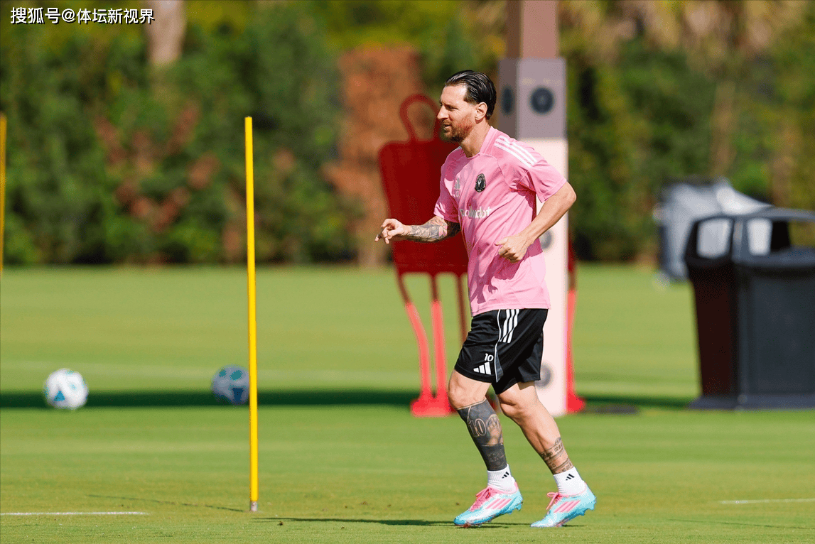 梅西战格列兹曼防线压力加倍 梅西战格列兹曼防线压力加倍