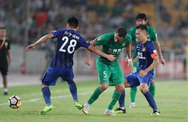 爱游戏官网-包含北京国安与江苏苏宁再现对决，壮烈一战的词条