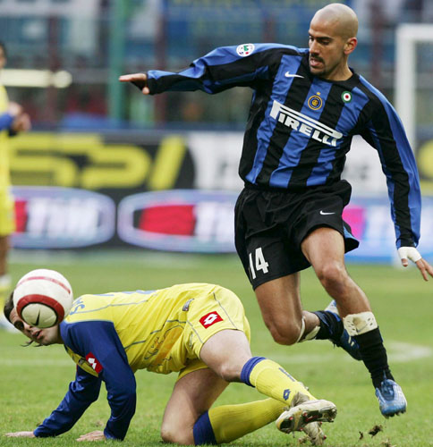 关于罗马主场逼平切沃，保持不败状态的信息