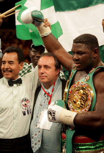 尼日利亚拳击队赢得胜利,激动人心的简单介绍 尼日利亚拳击队赢得胜利,激动人心的简单介绍