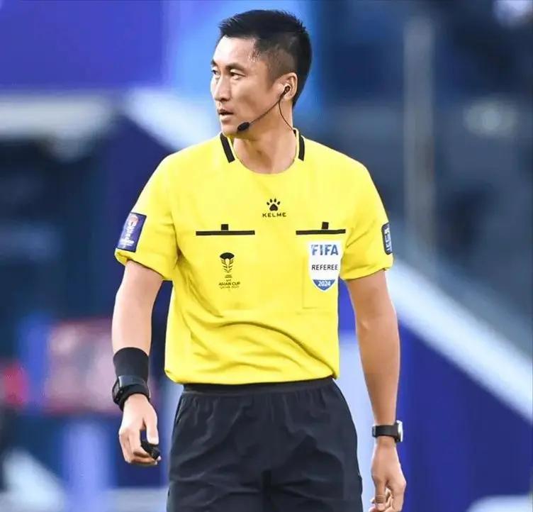 亚洲职业比赛裁判员出席新闻发布会 亚洲职业比赛裁判员出席新闻发布会