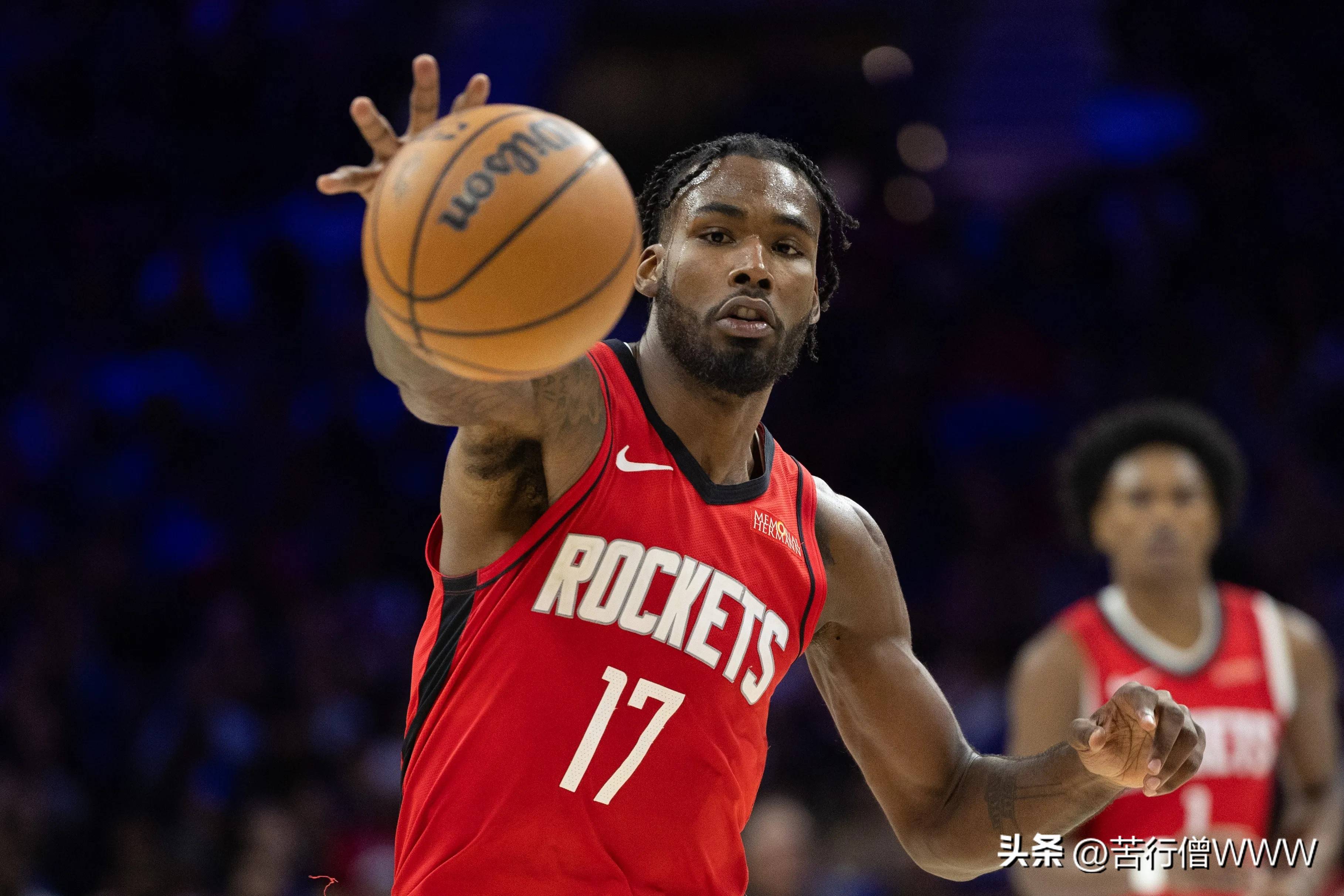 关于门神表现出色，球队集齐三分的信息