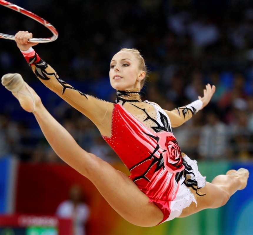 爱游戏网页版登录入口-白俄罗斯选手表现出彩，锐意夺取银牌瞬间画风的简单介绍