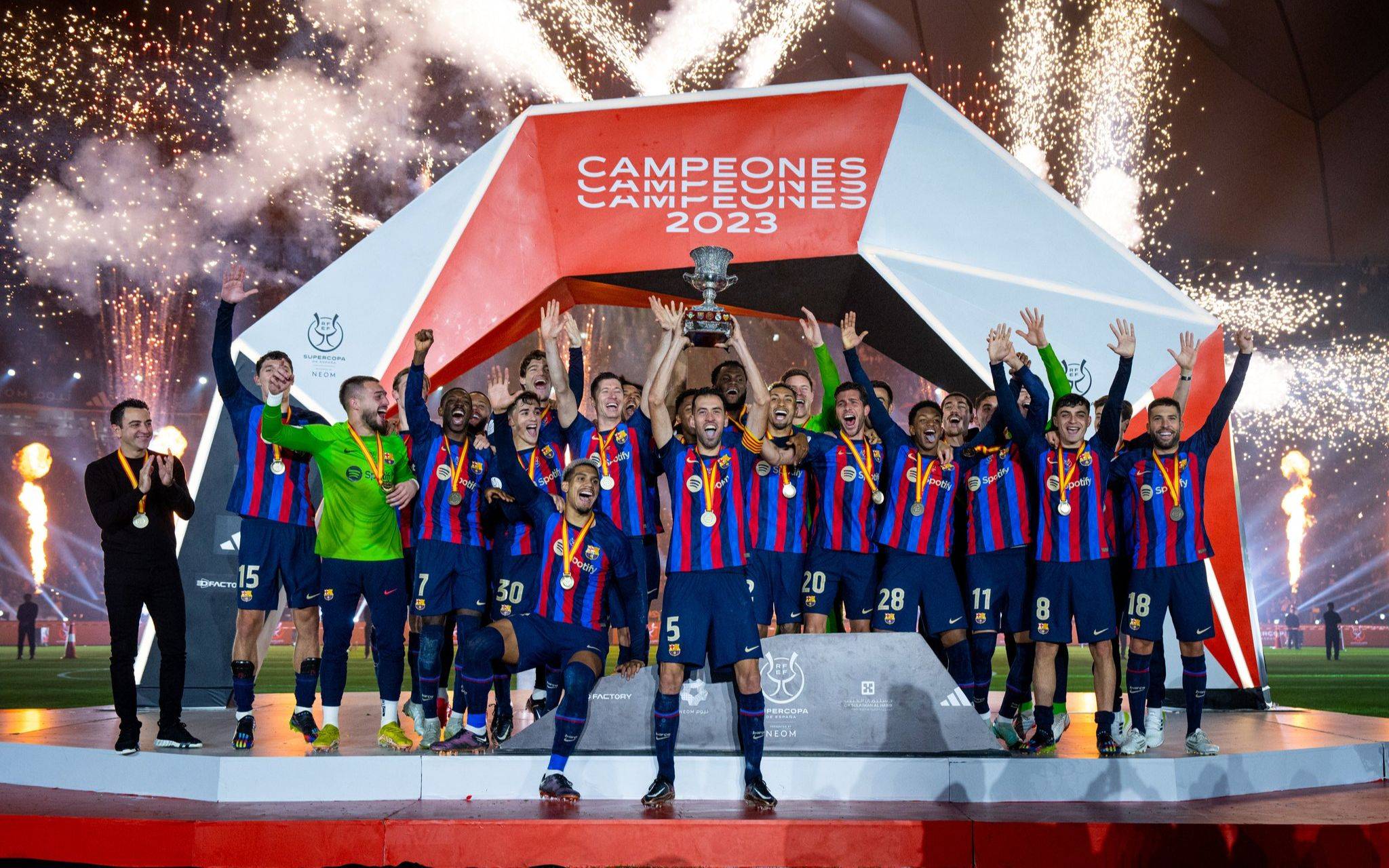 爱游戏网页版登录入口-竞赛中球员超水平发挥，成为焦点