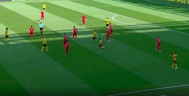 包含突尼斯队实力超群，在世界杯上表现出色的词条