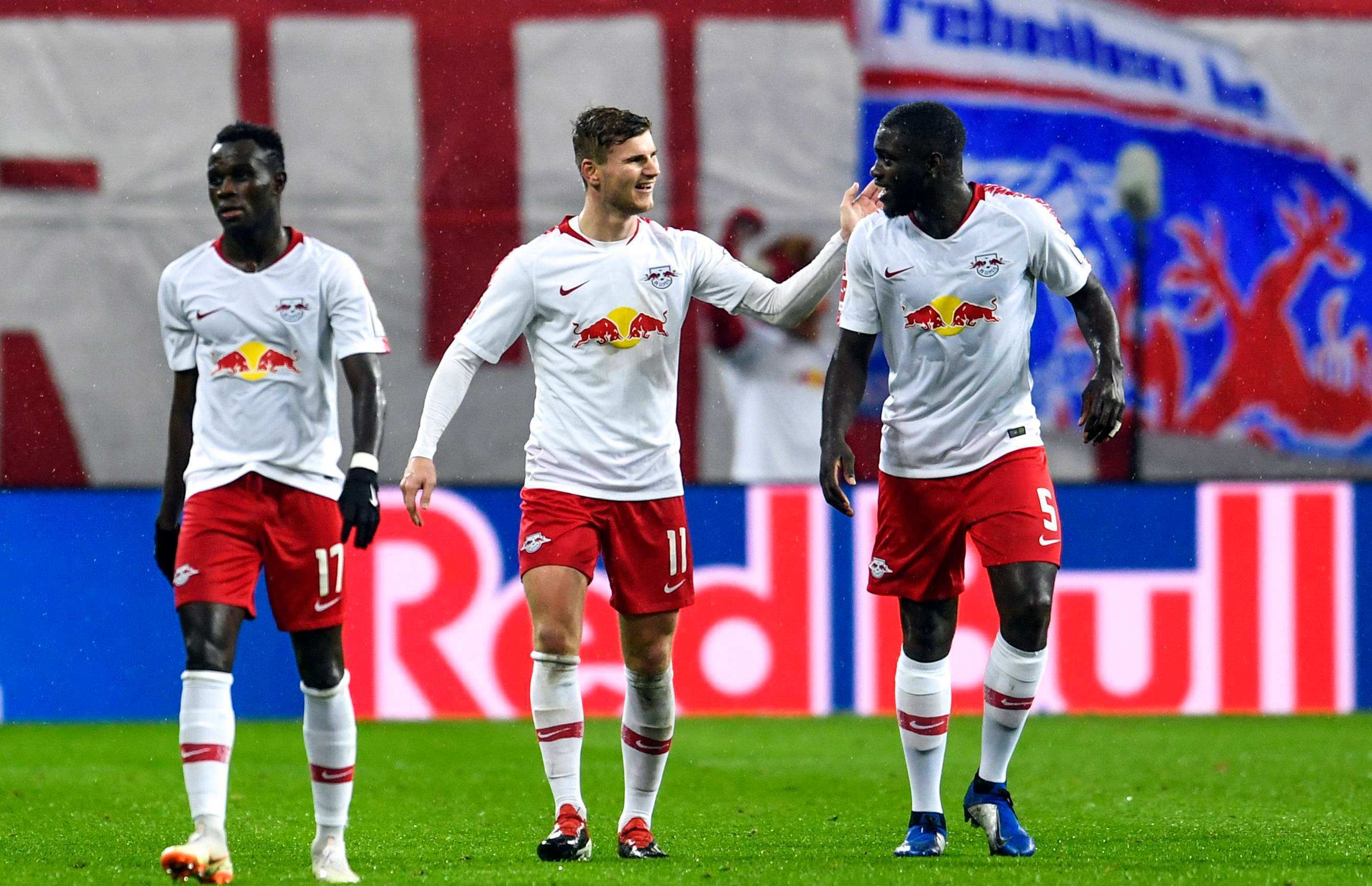 爱游戏官方登录入口-莱比锡红牛逼平对手，积分榜上升一位