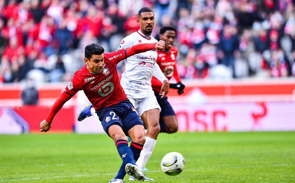 巴伦西亚惊险战平,主场难以取胜 巴伦西亚惊险战平,主场难以取胜