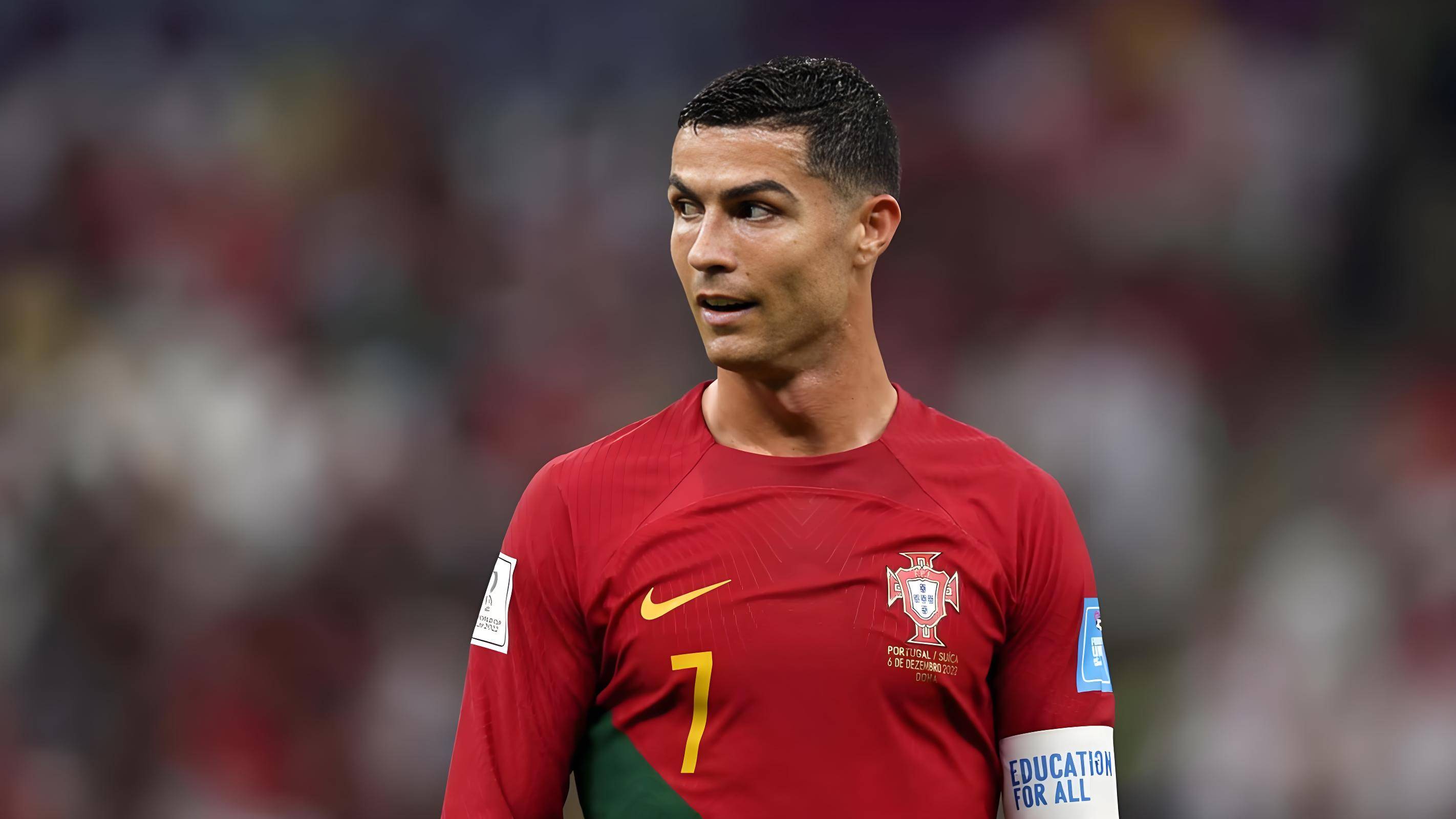 包含葡萄牙运动员表现出色，成功晋级淘汰赛的词条