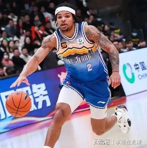 爱游戏官网网页版入口-江苏男篮在球场上表现出强大实力