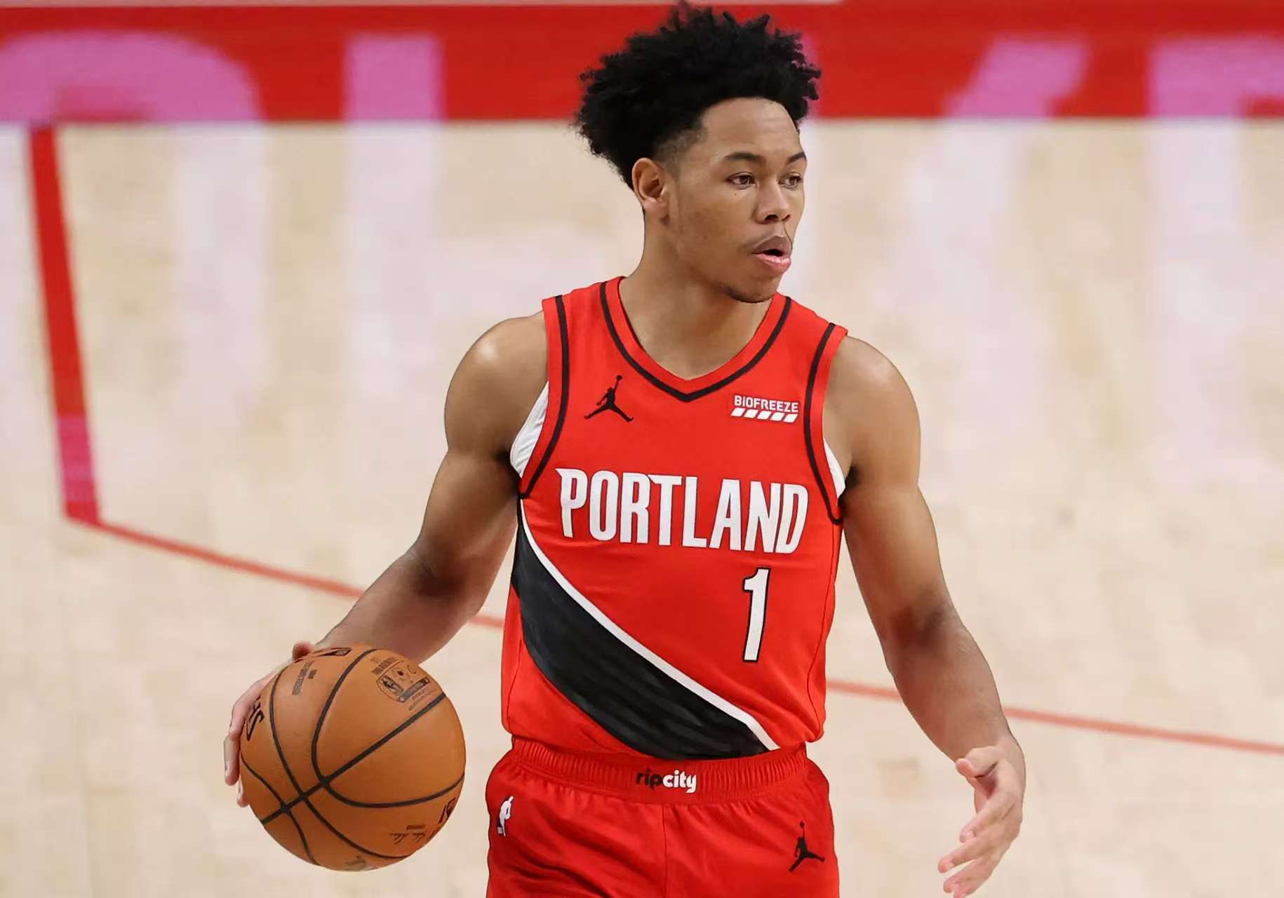 爱游戏app-开拓者主力球员伤愈复出，或将提升球队竞争力的简单介绍