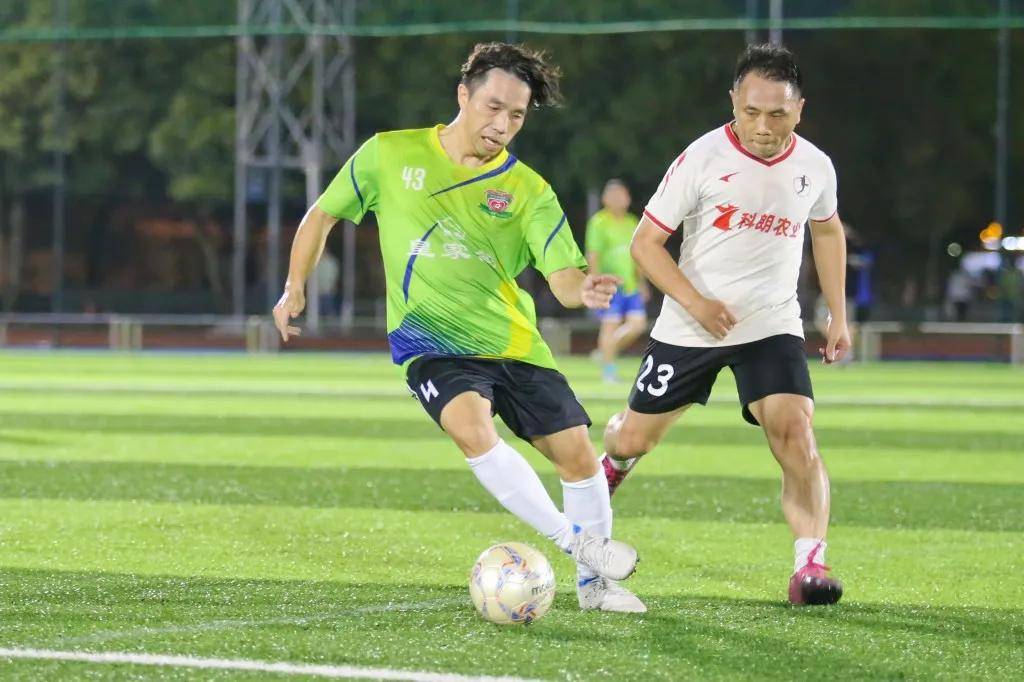 爱游戏入口-一场公益赛在本周末举行，联合球星为慈善事业献爱心的简单介绍