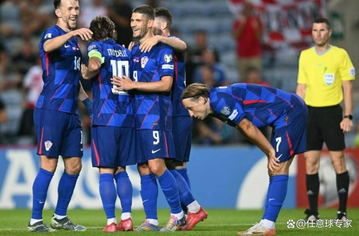 关于捷克队备战国际足球盛事备战的信息