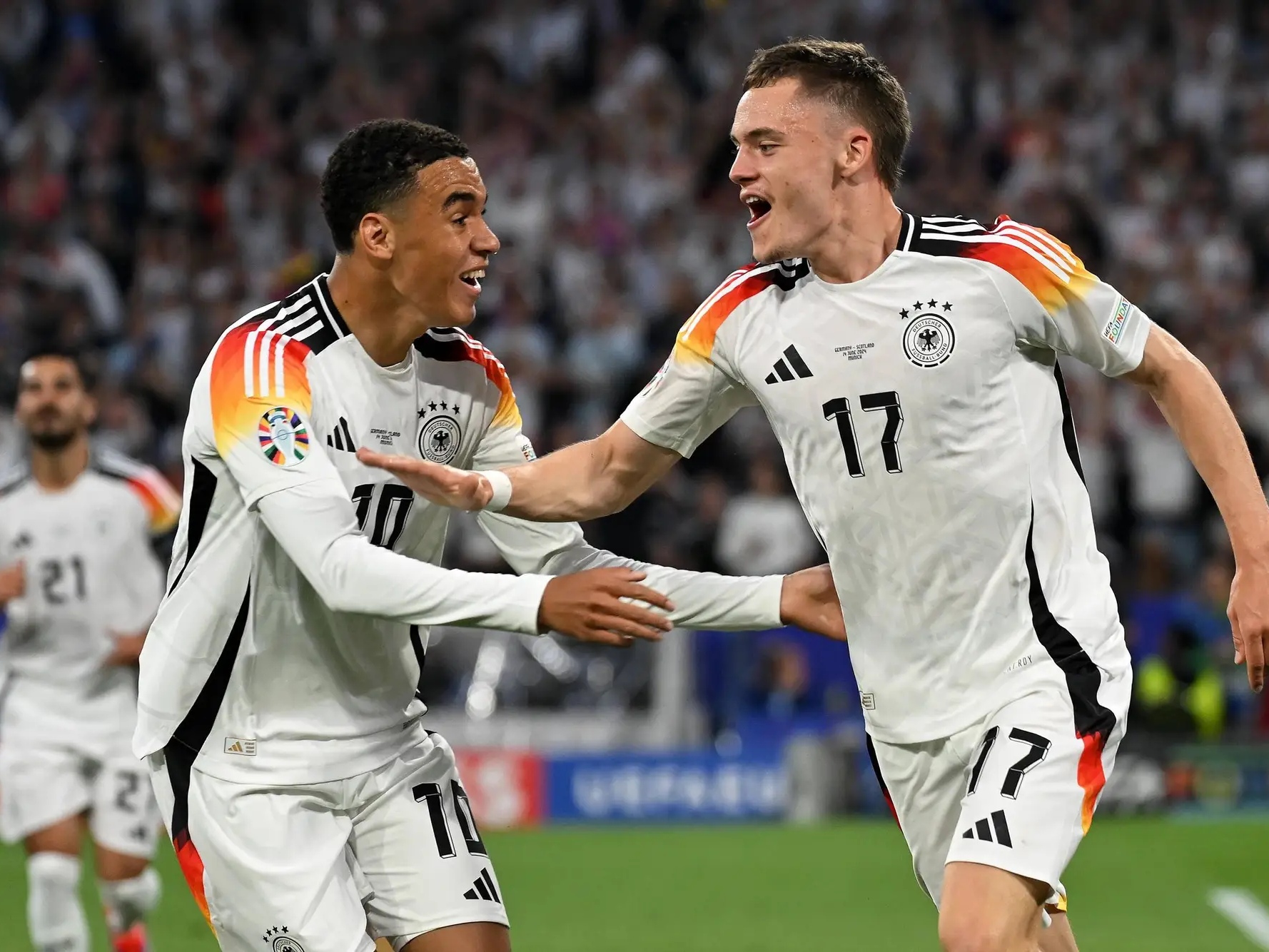 包含较量白热化!欧国联赛场场比赛高潮迭起的词条 包含较量白热化!欧国联赛场场比赛高潮迭起的词条