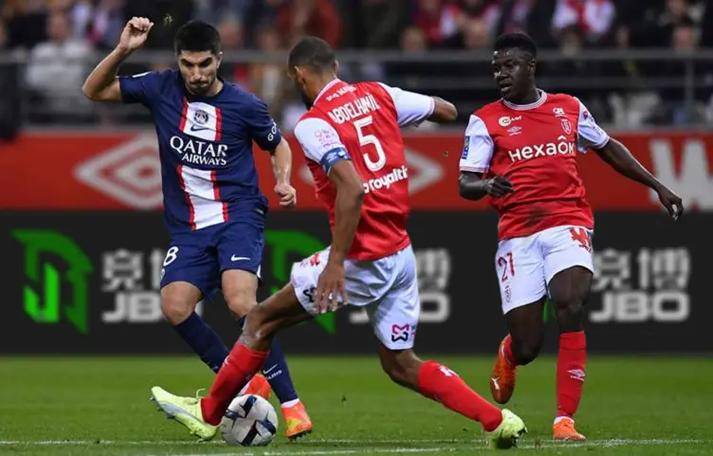 爱游戏官网-法国球队实力雄厚，备战关键战