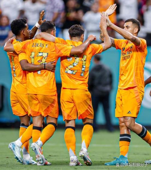 包含巴塞罗那力克切尔西,球员扬威称霸!的词条 包含巴塞罗那力克切尔西,球员扬威称霸!的词条